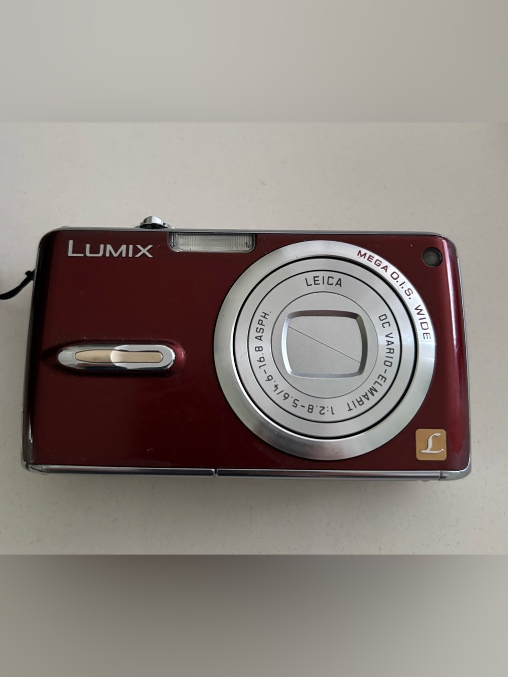 Panasonic DMC-FX07 Compact Digital Camera in Red